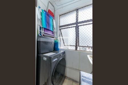 Apartamento à venda com 55m², 2 quartos e 1 vaga Apartamento à venda com 55m², 2 quartos e 1 vagaÁrea de Serviço