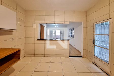 Cozinha de casa para alugar com 2 quartos, 90m² em Neves, Niterói