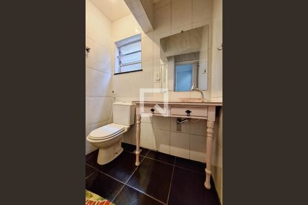 Casa à venda com 90m², 2 quartos e sem vagaBanheiro Social