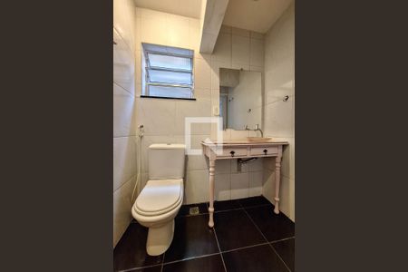 Casa à venda com 90m², 2 quartos e sem vagaBanheiro Social