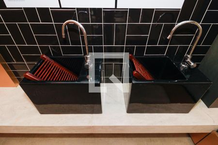 Studio à venda com 43m², 1 quarto e 1 vaga Studio à venda com 43m², 1 quarto e 1 vagaLavanderia (Torneira)