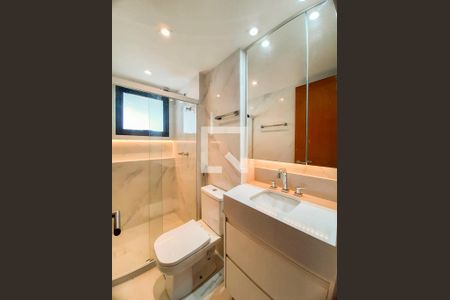 Apartamento para alugar com 139m², 4 quartos e 2 vagas Apartamento para alugar com 139m², 4 quartos e 2 vagasBanheiro da Suíte