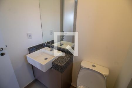 Banheiro da Suíte de apartamento à venda com 1 quarto, 36m² em Campo Belo, São Paulo