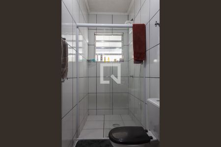 Casa à venda com 380m², 4 quartos e 3 vagas Casa à venda com 380m², 4 quartos e 3 vagasBanheiro da Suíte 2
