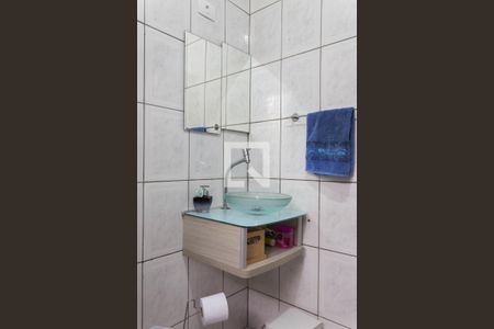 Casa à venda com 380m², 4 quartos e 3 vagas Casa à venda com 380m², 4 quartos e 3 vagasBanheiro