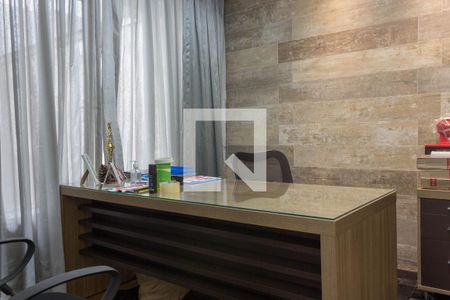 Casa de condomínio à venda com 480m², 5 quartos e 6 vagas Casa de condomínio à venda com 480m², 5 quartos e 6 vagasEscritório