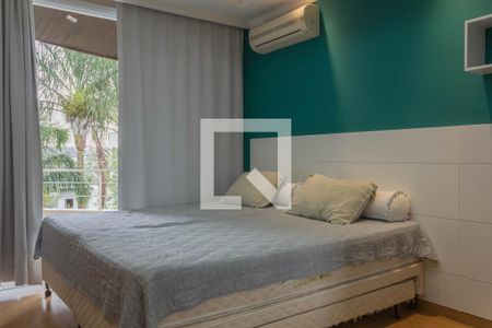 Casa de condomínio à venda com 480m², 5 quartos e 6 vagas Casa de condomínio à venda com 480m², 5 quartos e 6 vagasSuíte 3