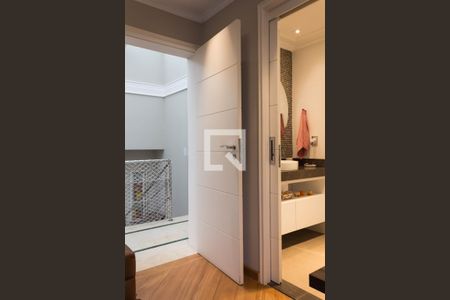 Casa de condomínio à venda com 480m², 5 quartos e 6 vagas Casa de condomínio à venda com 480m², 5 quartos e 6 vagasSuíte 4