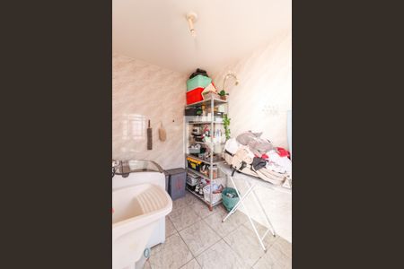 Casa à venda com 250m², 2 quartos e 2 vagasÁrea de Serviço