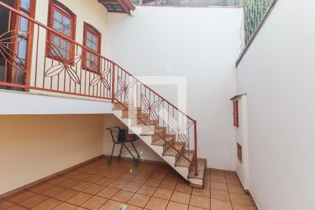 Casa à venda com 250m², 2 quartos e 2 vagasGaragem