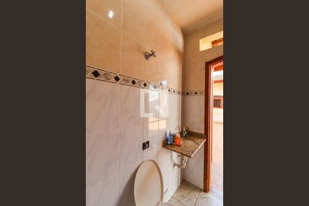 Casa à venda com 250m², 2 quartos e 2 vagasBanheiro