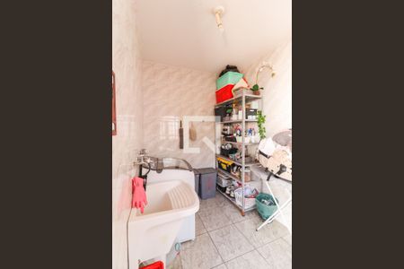 Casa à venda com 250m², 2 quartos e 2 vagasÁrea de Serviço