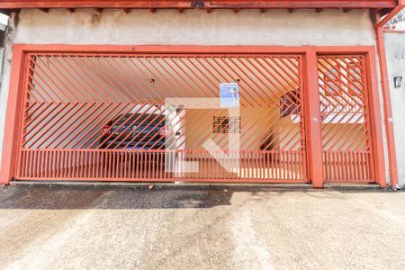 Casa à venda com 250m², 2 quartos e 2 vagasFachada