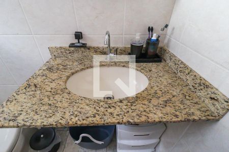 Casa à venda com 250m², 2 quartos e 2 vagasSuíte