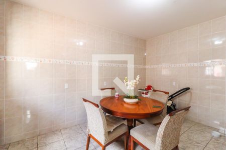 Casa à venda com 250m², 2 quartos e 2 vagasCopa