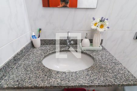 Casa à venda com 250m², 2 quartos e 2 vagasBanheiro