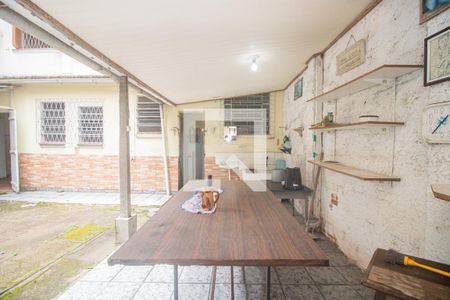 Casa à venda com 150m², 3 quartos e 1 vaga Casa à venda com 150m², 3 quartos e 1 vagaÁrea de Serviço - Churrasqueira