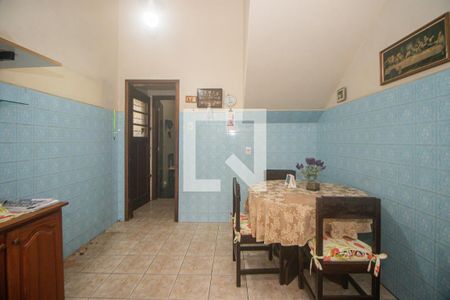 Casa à venda com 150m², 3 quartos e 1 vaga Casa à venda com 150m², 3 quartos e 1 vagaCozinha