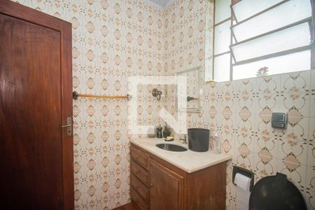 Casa à venda com 150m², 3 quartos e 1 vaga Casa à venda com 150m², 3 quartos e 1 vagaBanheiro 2