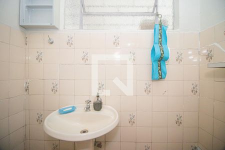 Casa à venda com 150m², 3 quartos e 1 vaga Casa à venda com 150m², 3 quartos e 1 vagaBanheiro