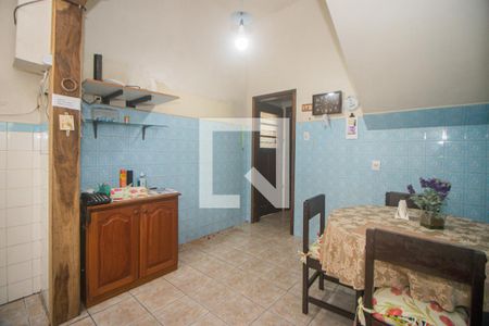 Casa à venda com 150m², 3 quartos e 1 vaga Casa à venda com 150m², 3 quartos e 1 vagaCozinha