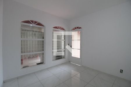 Sala de casa para alugar com 2 quartos, 90m² em Jardim Prestes de Barros, Sorocaba