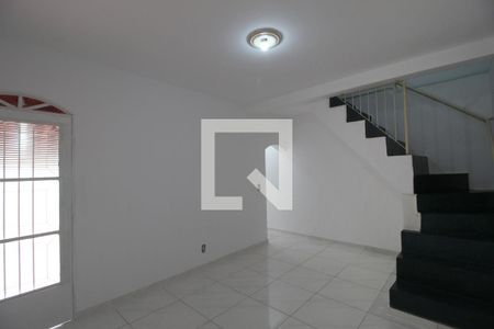 Sala de casa para alugar com 2 quartos, 90m² em Jardim Prestes de Barros, Sorocaba