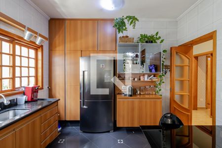 Casa à venda com 325m², 3 quartos e 4 vagasCozinha