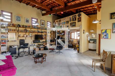 Casa à venda com 325m², 3 quartos e 4 vagasArea comum Salão - Espaço Gourmet