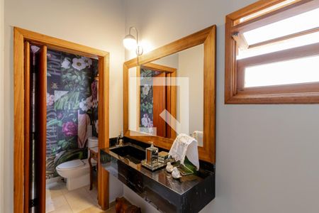 Casa à venda com 325m², 3 quartos e 4 vagasLavabo