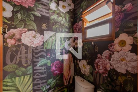 Casa à venda com 325m², 3 quartos e 4 vagasLavabo