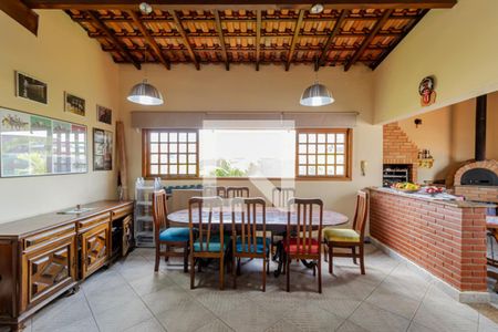 Casa à venda com 325m², 3 quartos e 4 vagasArea comum Salão - Espaço Gourmet