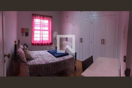 Casa à venda com 306m², 5 quartos e 6 vagas
