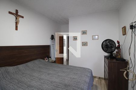 Casa à venda com 240m², 3 quartos e 4 vagasQuarto 2 - Suíte