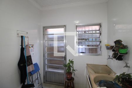 Casa à venda com 240m², 3 quartos e 4 vagasÁrea de Serviço