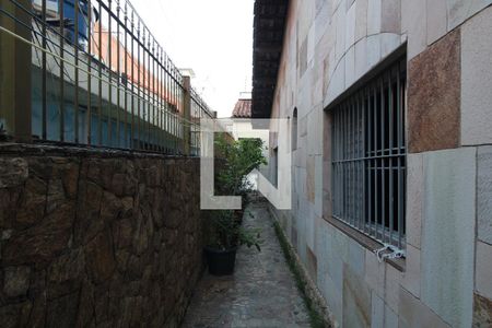 Casa à venda com 240m², 3 quartos e 4 vagasQuintal