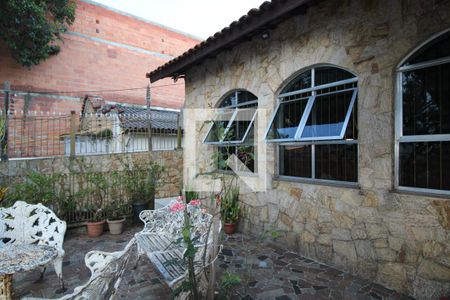 Casa à venda com 240m², 3 quartos e 4 vagasárea de lazer