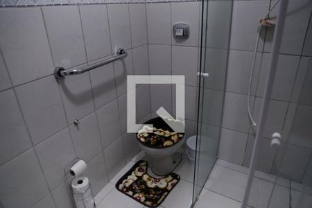 Casa à venda com 100m², 2 quartos e 1 vagaBanheiro da Suíte