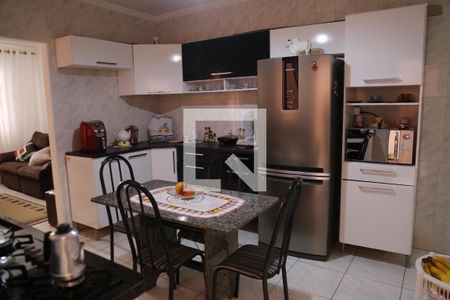 Casa à venda com 100m², 2 quartos e 1 vagaCozinha