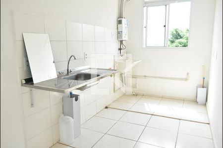 Apartamento para alugar com 46m², 2 quartos e sem vagaCozinha e Área de Serviço