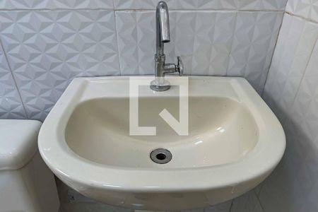 Casa à venda com 154m², 4 quartos e sem vagaBanheiro