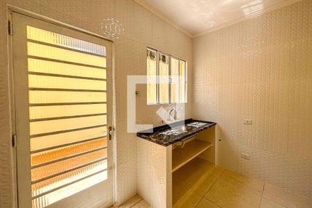 Casa à venda com 154m², 4 quartos e sem vagaCozinha 