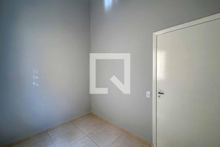 Casa à venda com 154m², 4 quartos e sem vagaQuarto