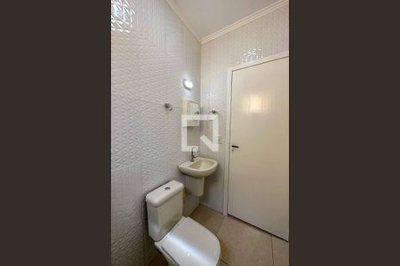 Casa à venda com 154m², 4 quartos e sem vagaBanheiro