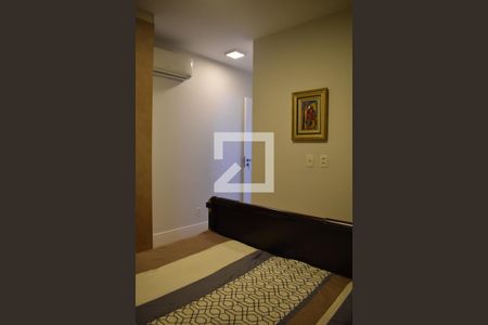 Suíte de apartamento para alugar com 1 quarto, 212m² em Batel, Curitiba