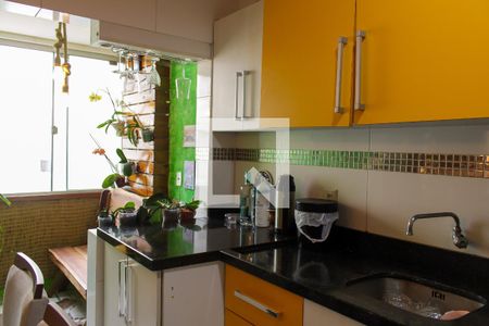 Apartamento à venda com 53m², 2 quartos e sem vaga Apartamento à venda com 53m², 2 quartos e sem vagaCozinha