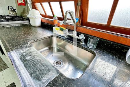 Casa à venda com 278m², 3 quartos e 6 vagasCozinha