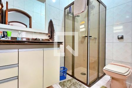 Casa à venda com 278m², 3 quartos e 6 vagasBanheiro