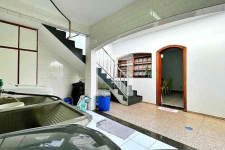 Casa à venda com 278m², 3 quartos e 6 vagasÁrea de Serviço