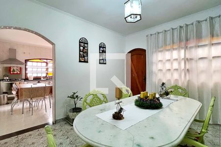 Casa à venda com 278m², 3 quartos e 6 vagasCopa